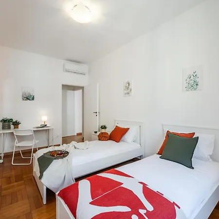 The Dreamers Mansion - Ticinese Bocconi Area Appartement Milan